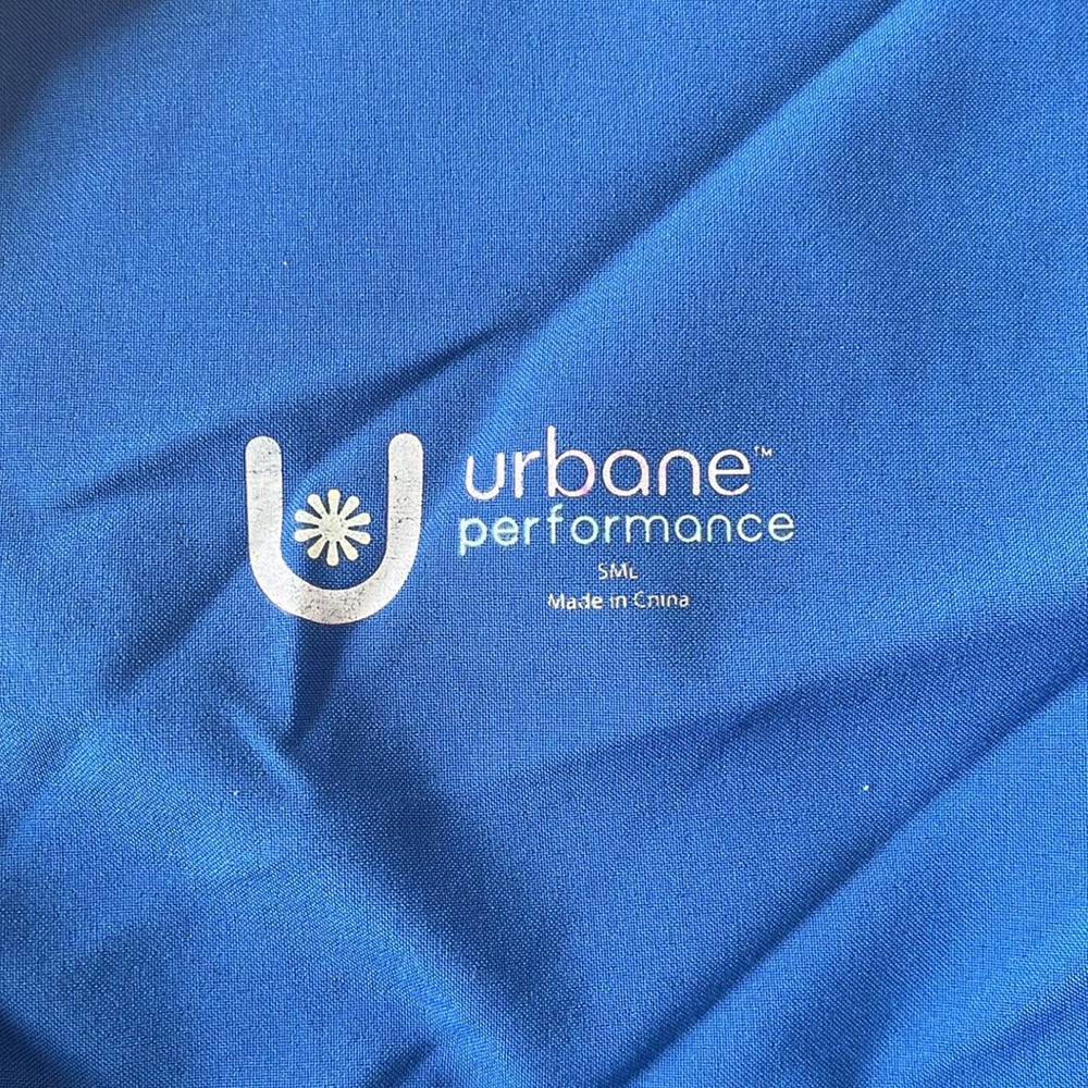 Urbane performance - Picture 2 of 2